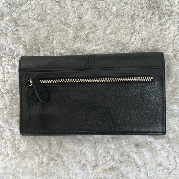 Timberland Pebble Leather Money Manager Wallet - Picture 3 of 10